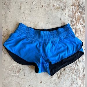 Lululemon Shorts size 4